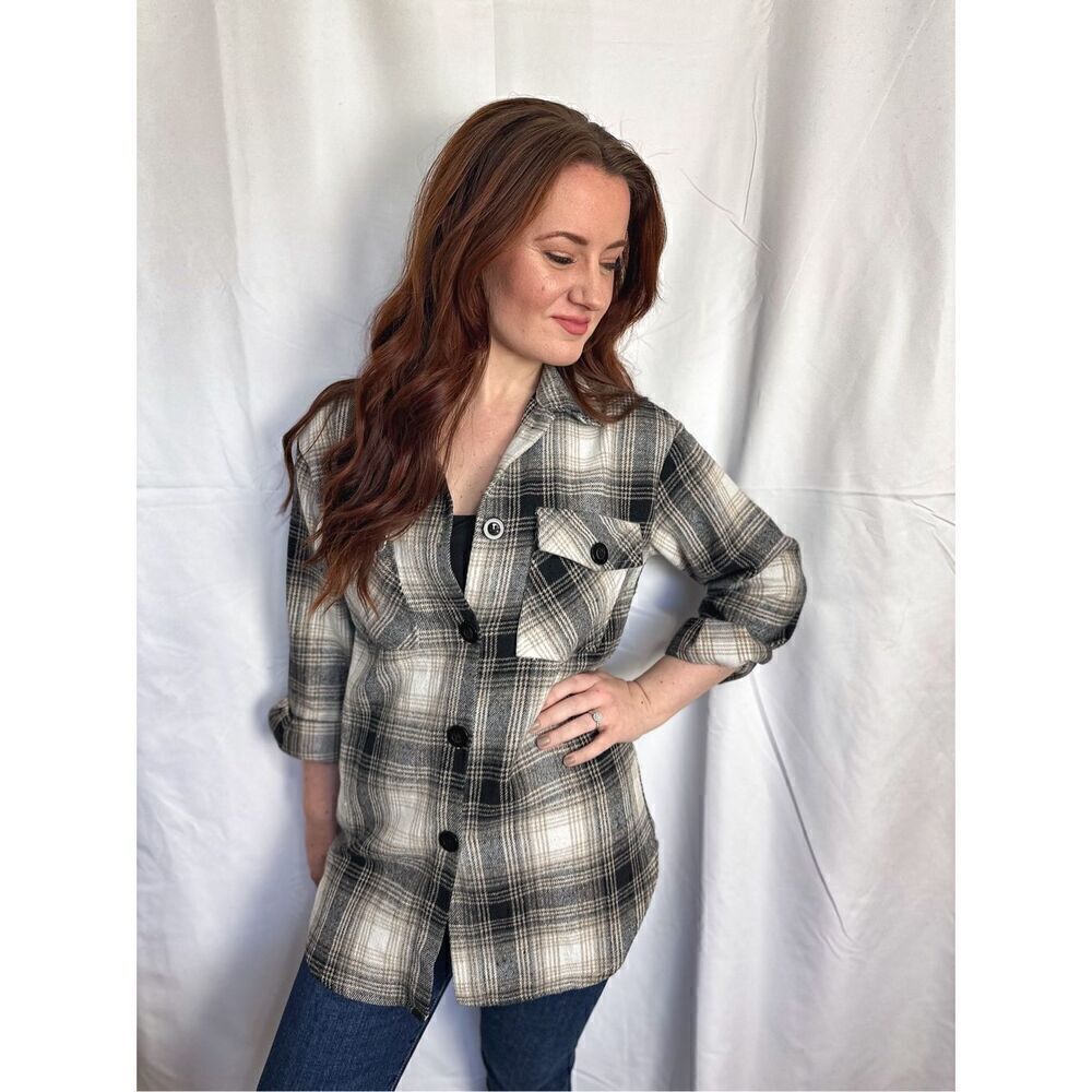 Adorable Plaid Shacket - Picture 7 of 7